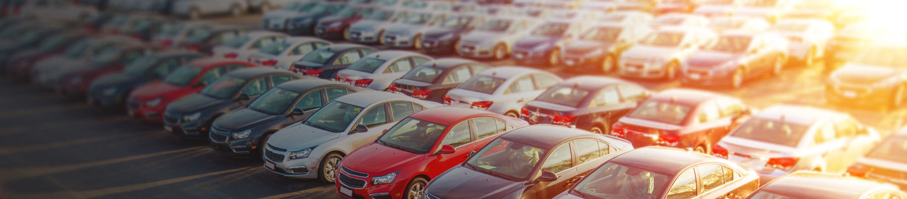 Aerial photography of a parking lot full of cars.